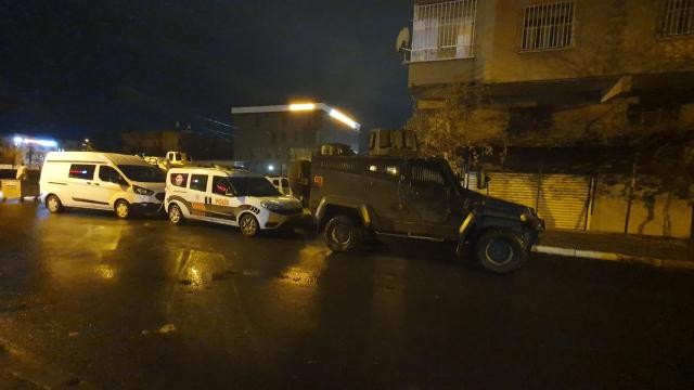Diyarbakır'da 2 grup arasında silahlı çatışma: 1 ölü, 2 yaralı
