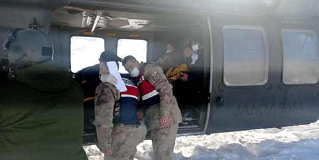 Diyarbakır'da askeri helikopter iki hasta için havalandı