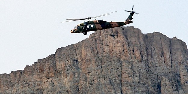 Diyarbakır'da askeri helikoptere ateş açıldı!