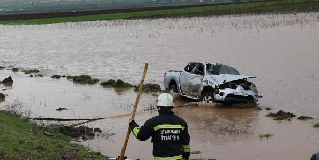 Diyarbakır'da aynı yolda 3 kaza: 7 yaralı
