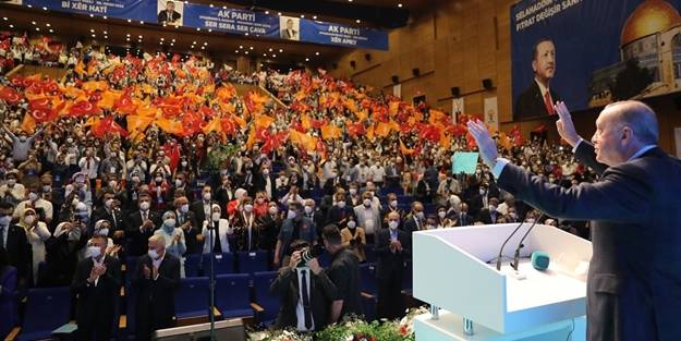 Diyarbakır'da 'Biji serok Erdoğan' sloganları
