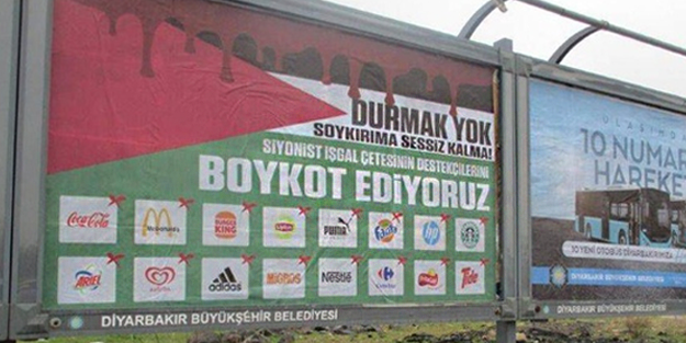 Diyarbakır'da billboardlara boykot ürünleri asıldı