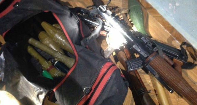 Diyarbakır’da çok sayıda silah ve mühimmat ele geçirildi