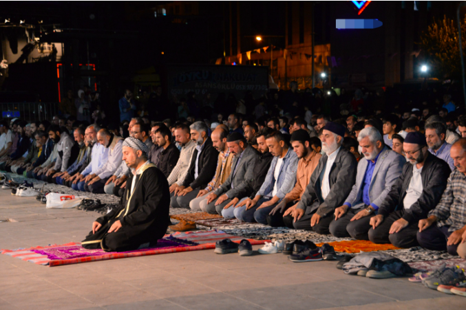 Diyarbakır'da Filistinliler için gıyabi cenaze namazı kılındı