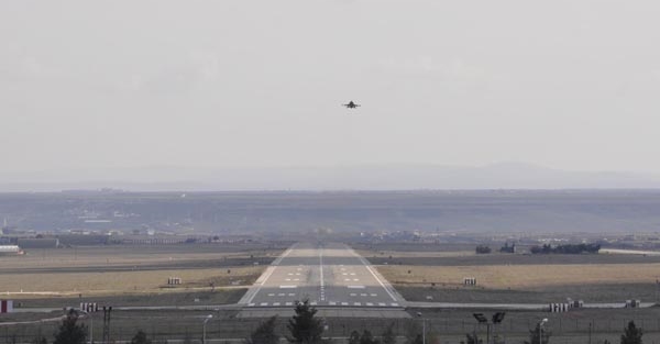 Diyarbakır'da hareketlilik! F-16'lar peş peşe...