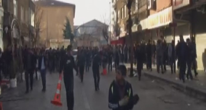 Diyarbakır’da olaylar çıktı