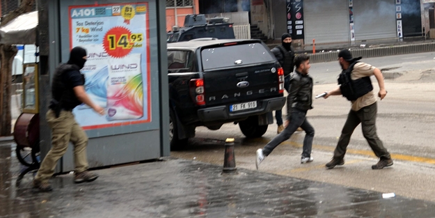 Diyarbakır'da ortalık karıştı!