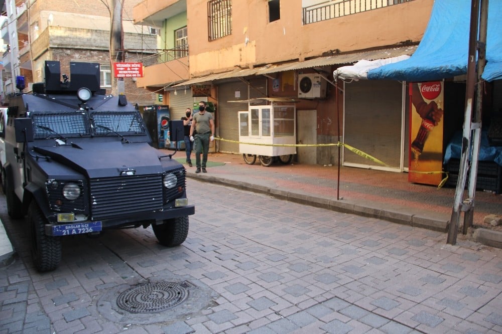Diyarbakır’da silahlı çatışma: 1 ölü 