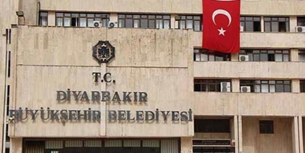 Diyarbakır'da şok eden tespit! Belediyenin arka odasında...