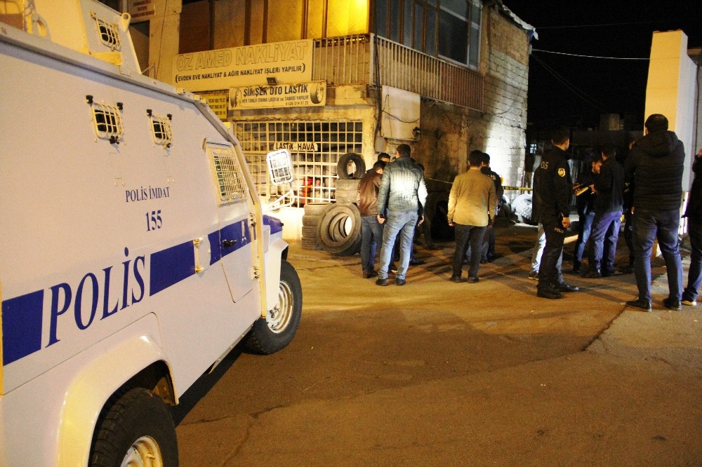 Diyarbakır’da sokak ortasında silahlı saldırı: 1 ölü 