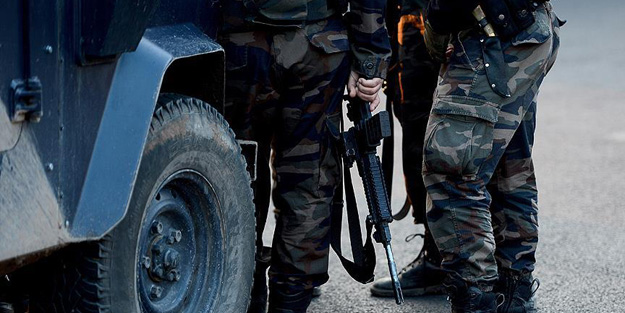 Terör örgütü üyeleri gözaltına alındı