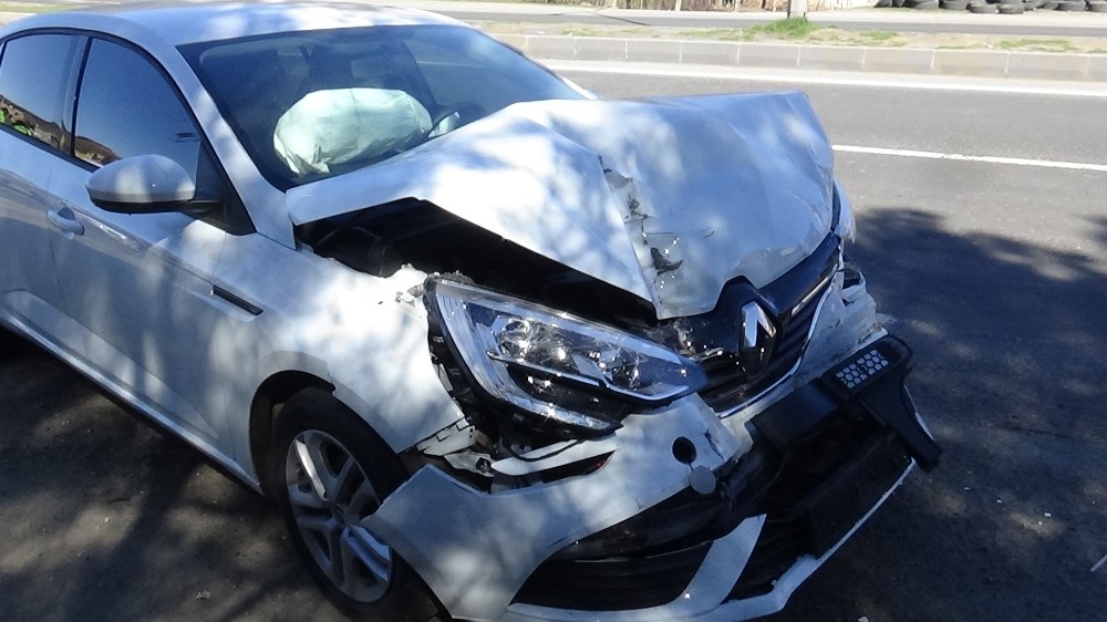 Diyarbakır’da trafik kazası: 3 yaralı 