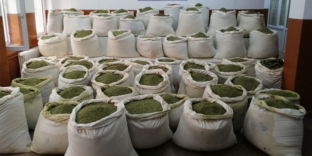 Diyarbakır'da dev operasyon! 2 ton 80 kilogram ele geçirildi