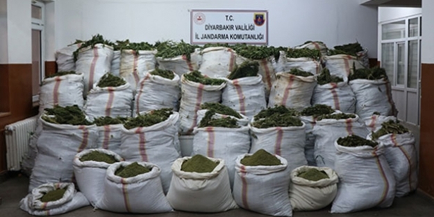 Diyarbakır'da PKK'nın can damarı kesildi! Tam 4 milyon 623...