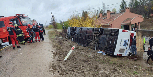 Diyarbakır’da yolcu otobüsü devrildi! Çok sayıda yaralı var