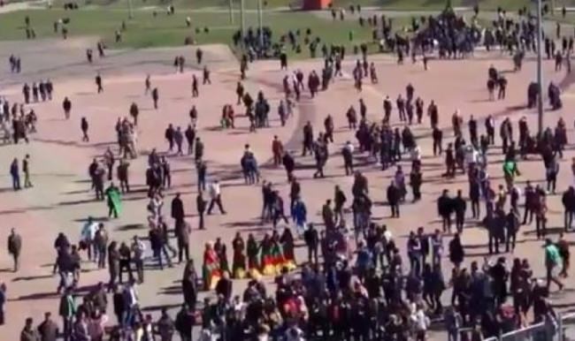 Diyarbakır'daki Nevruz HDP'yi şok etti!