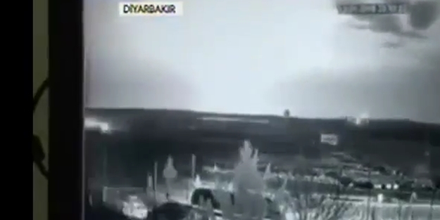 Diyarbakır'daki patlama anı kamerada!