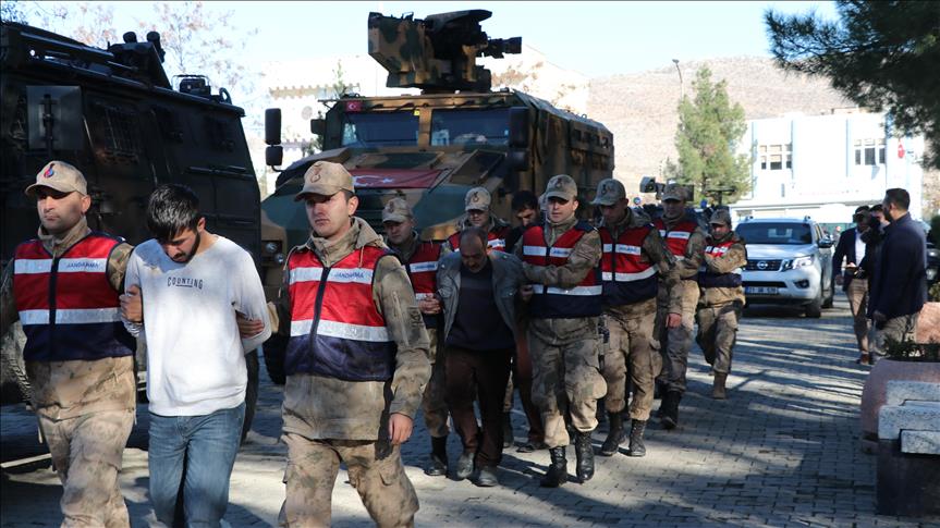 Diyarbakır'daki polislere yönelik terör saldırısında 6 tutuklama