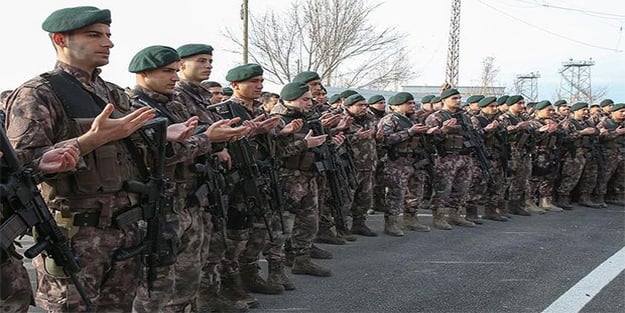 Diyarbakır'dan PÖH'ler dualarla Afrin'e uğurlandı
