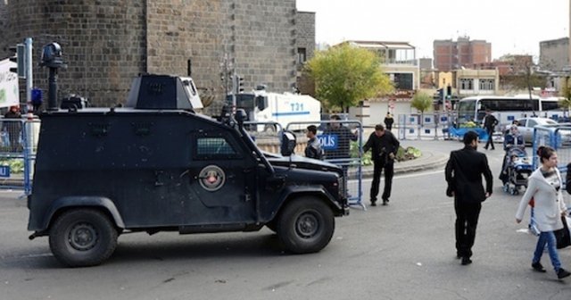 Diyarbakır'ın Bağlar ilçesinde Nevruz için geniş güvenlik