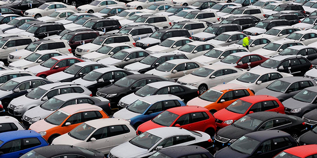 Dizel ve benzinli araçlar satıştan kaldırılacak! Şok tarih verildi