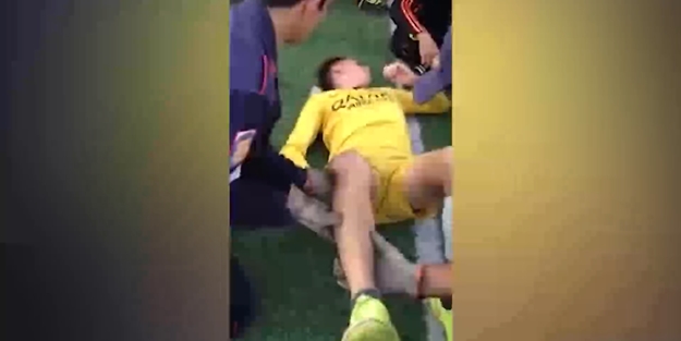 Dizi çıkan futbolcunun ürkütücü görüntüsü