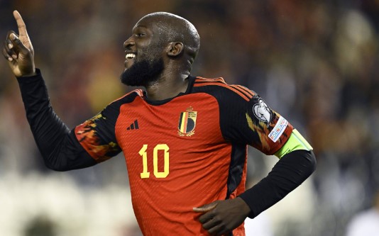 Djeko'nun yerine geliyor! Aziz Yıldırım'dan yılın transfer bombası