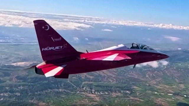 DMM'den F-16 iddialarına yalanlama: HÜRJET test uçuşu yapılıyor!