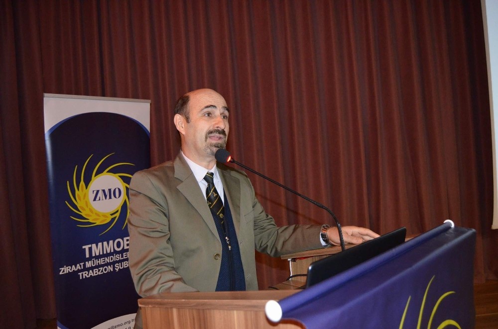 Doç. Dr. Coşkun Erüz: 
