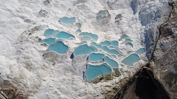 Doğa harikası Pamukkale rekor peşinde