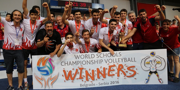 Doğa Okulları Genç Erkek Voleybol Takımı Dünya Şampiyonu oldu