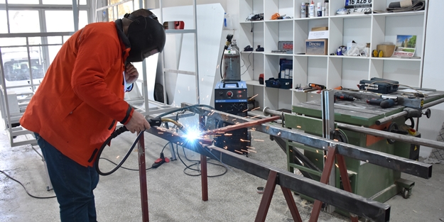 Doğa tutkusu ağır bastı... Teknikerliği bırakıp bu işe başladı