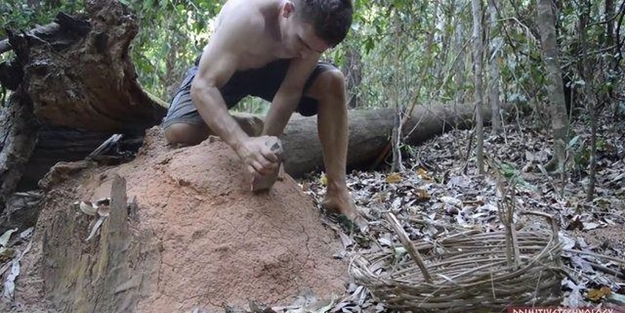 Doğadaki malzemelerden öyle bir şey yaptı ki!