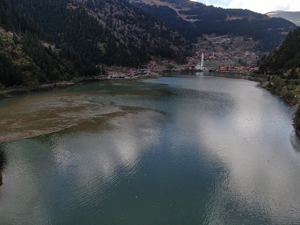 Doğal güzellik kaybolacak.... Uzungöl'ü bekleyen korkunç son