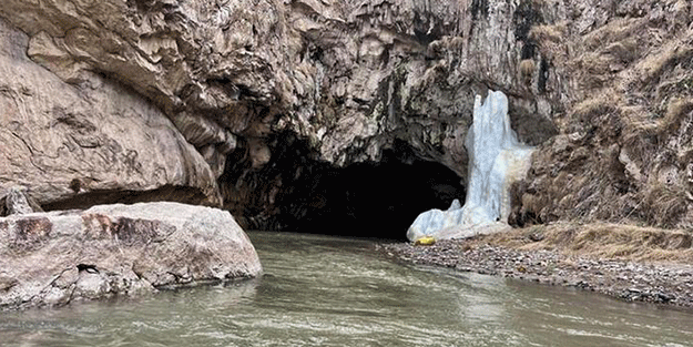 Doğal Kudret Köprüsü manzarasıyla hayran bırakıyor
