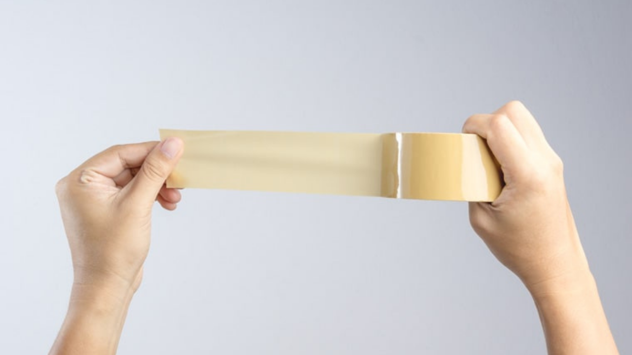 Doğalgaz faturasını yarıya indirmek bu kadar basit: Koli bandıyla…