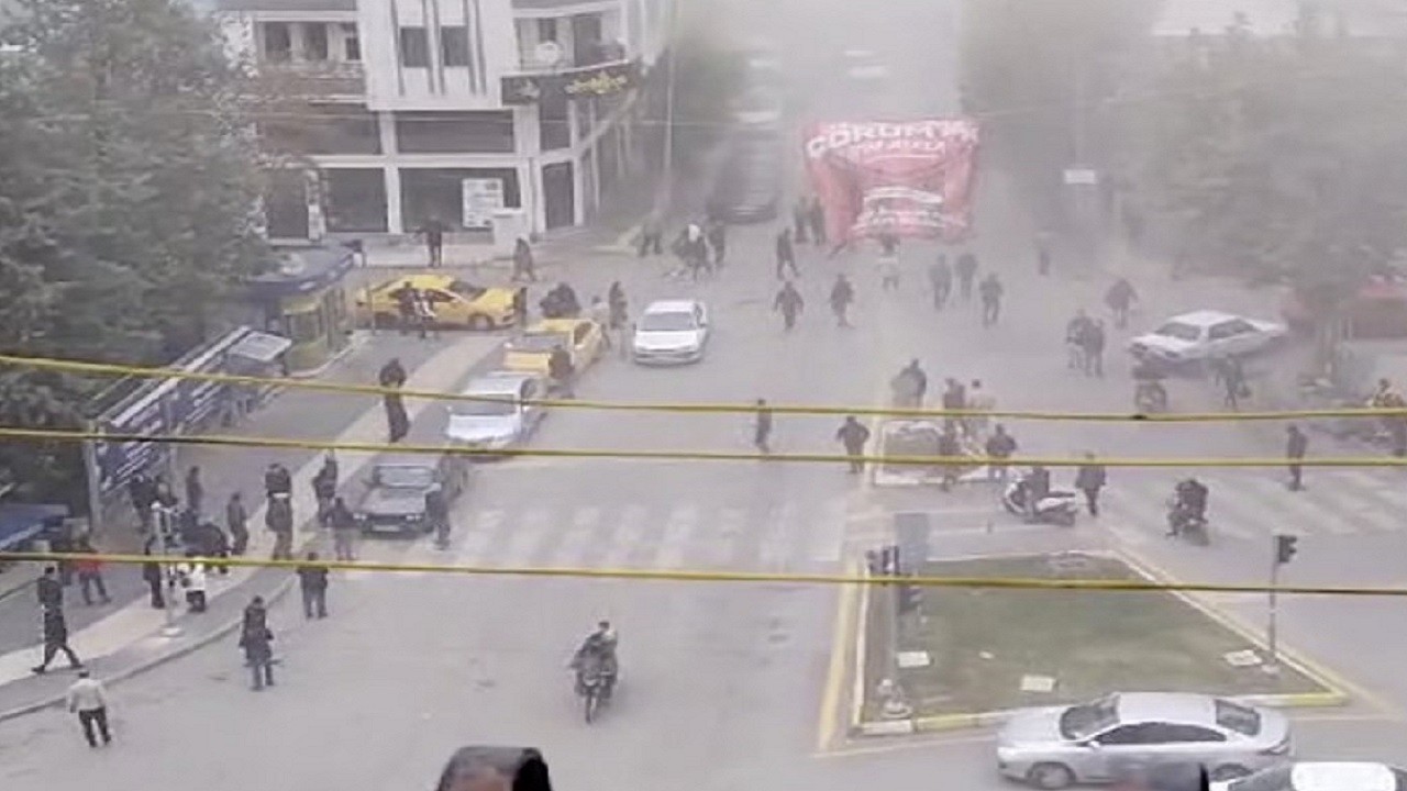 Doğalgaz patlamasında yaşanan panik kamerada