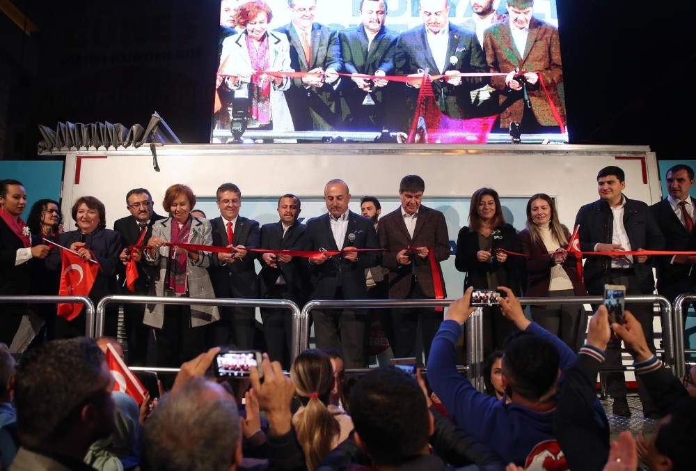 Doğanoğlu’nun seçim ofisi açıldı 