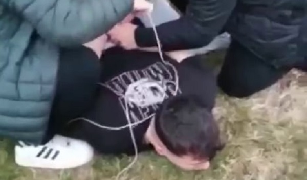 Doğduğuna bin pişman oldu! Kutlama mı eziyet mi belli değil