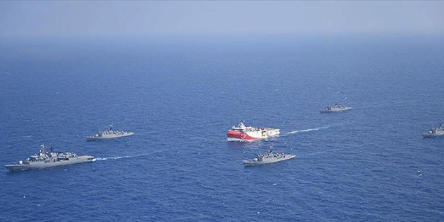 Doğu Akdeniz'deki haklarımıza 'içimizdeki medya'dan inanılmaz algı operasyonu