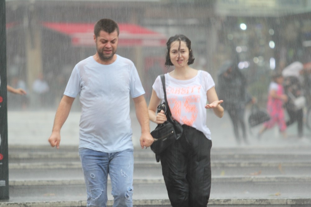 Doğu Anadolu’da kuvvetli sağanak uyarısı 