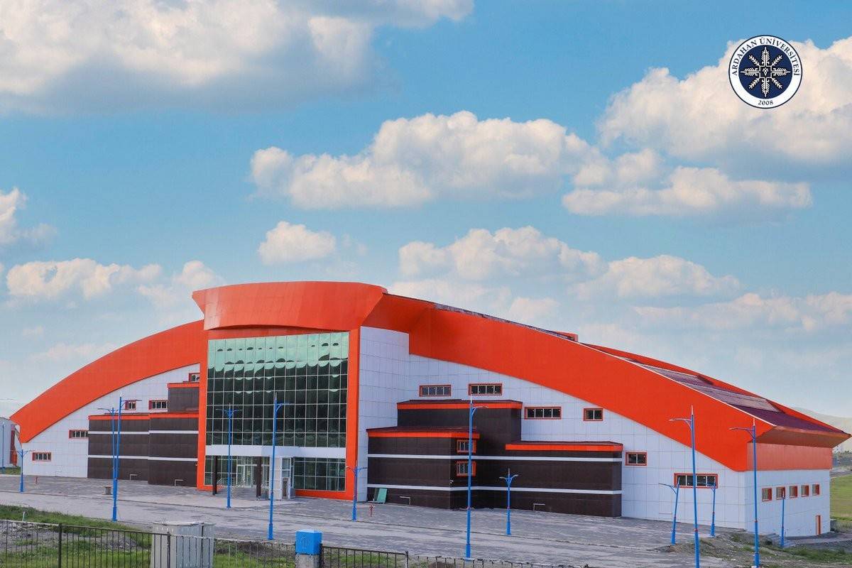 Doğu Anadolu’nun en büyük öğrenci yaşam merkezi hizmete açılıyor