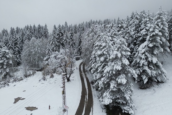Doğu Karadeniz beyaza büründü