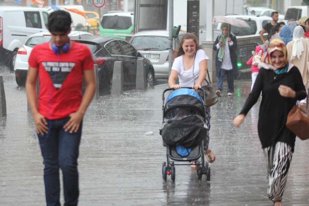 Doğu Karadeniz’de sağanak yağış bekleniyor 