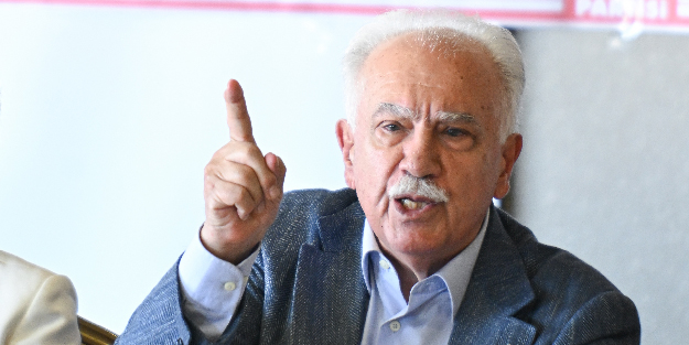 Doğu Perinçek'ten dikkat çeken çıkış: Özgür Özel'in arkasında...