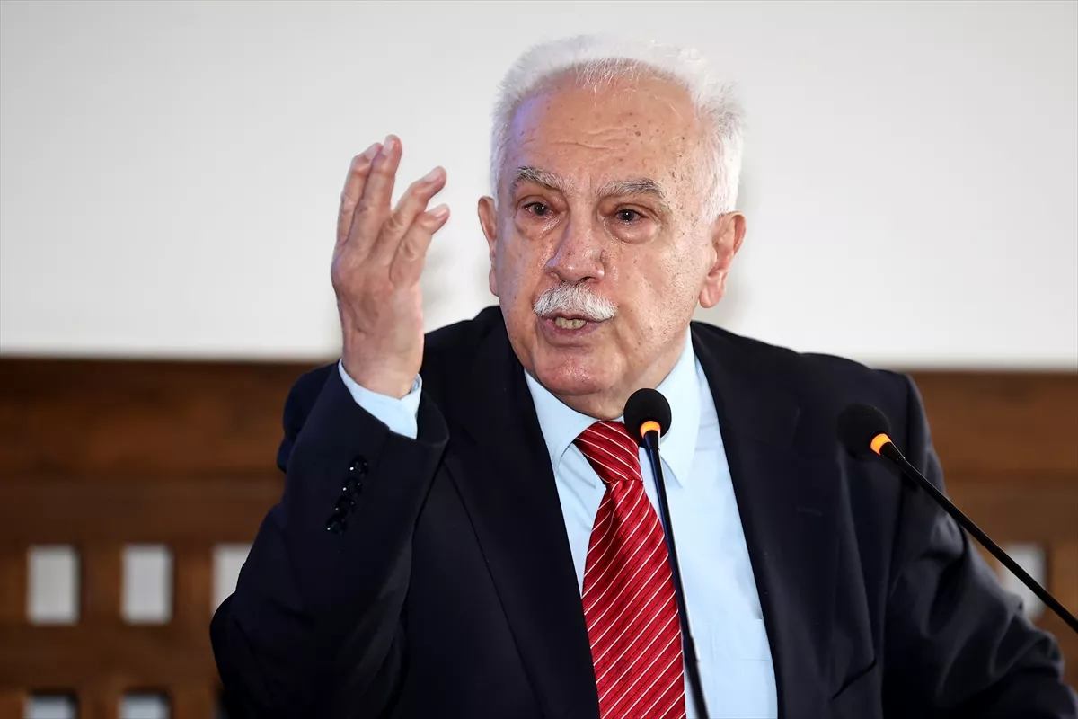 Doğu Perinçek'ten ortalığı ayağa kaldıracak iddia: ABD'nin gözdesi o siyasetçi, TSK'ya kulak yerleştirdi