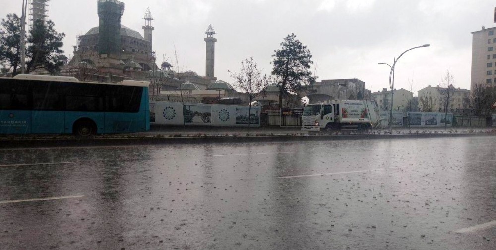 Doğu ve Güneydoğu’da kuvvetli yağış uyarısı 
