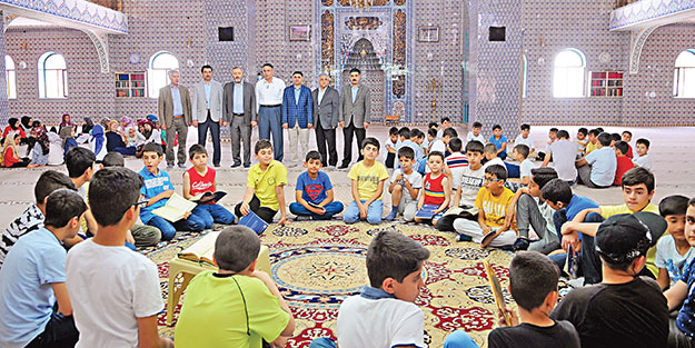 Doğu’da camiler çocuk sesleriyle şenlendi