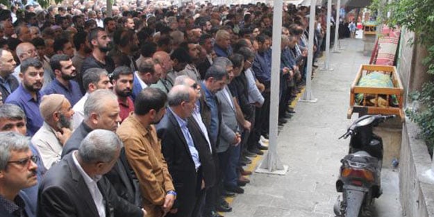 Doğum günüde yaşamını yitiren AK Partili aday son yolculuğuna uğurlandı!