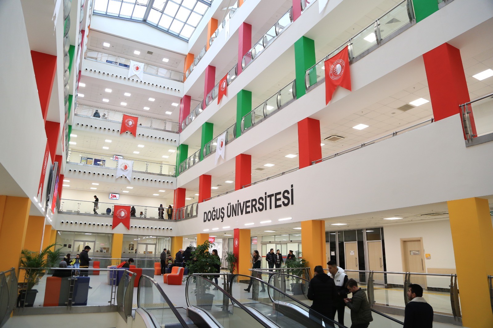 Doğuş Üniversitesi’ne akademik kadro alınıyor